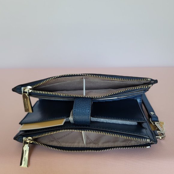 MICHAEL KORS Jet Set Double Zip Pebbled Leather Wristlet- River Blue🎈$114.⭐ - Picture 8 of 16